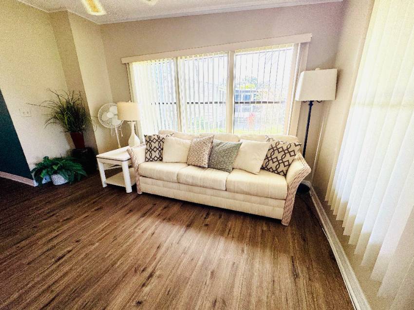 4622 Alvamar Trail a Lakeland, FL Mobile or Manufactured Home for Sale